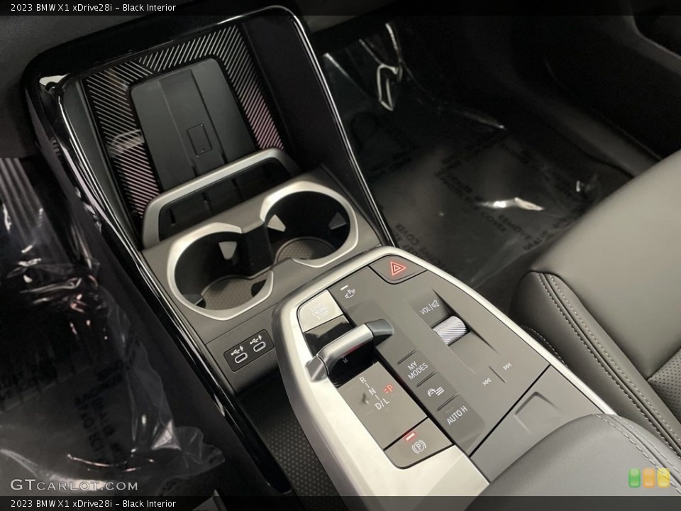 Black Interior Controls for the 2023 BMW X1 xDrive28i #146654465