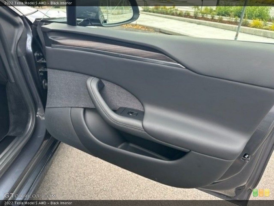 Black Interior Door Panel for the 2022 Tesla Model S AWD #146658233