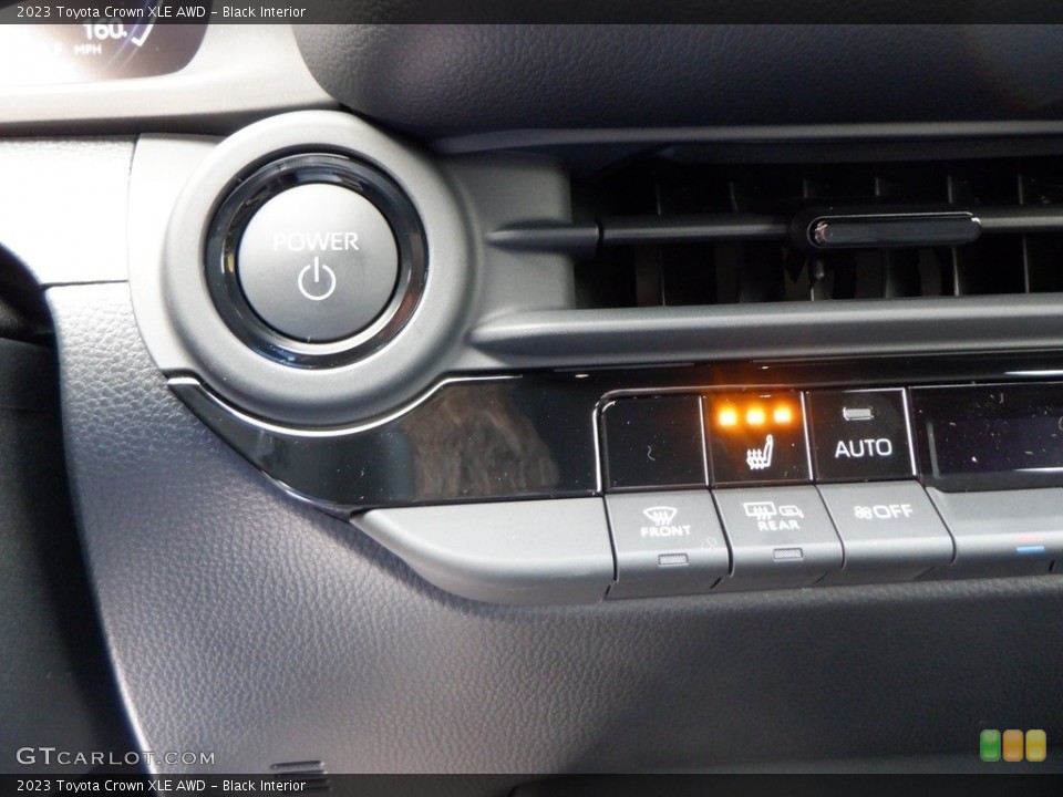 Black Interior Controls for the 2023 Toyota Crown XLE AWD #146658404