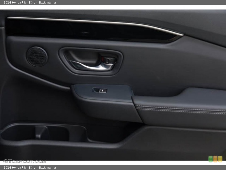 Black Interior Door Panel for the 2024 Honda Pilot EX-L #146659922