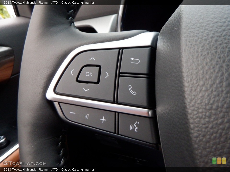 Glazed Caramel Interior Steering Wheel for the 2023 Toyota Highlander Platinum AWD #146663856