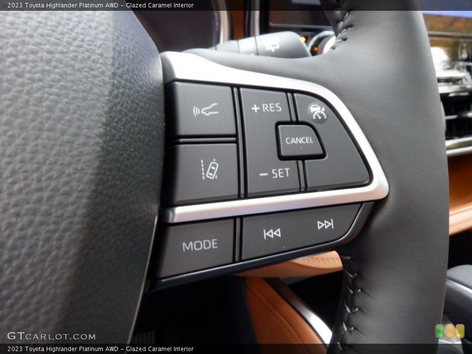 Glazed Caramel Interior Steering Wheel for the 2023 Toyota Highlander Platinum AWD #146663863