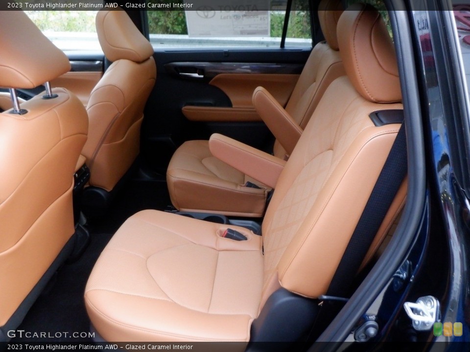 Glazed Caramel Interior Rear Seat for the 2023 Toyota Highlander Platinum AWD #146663881