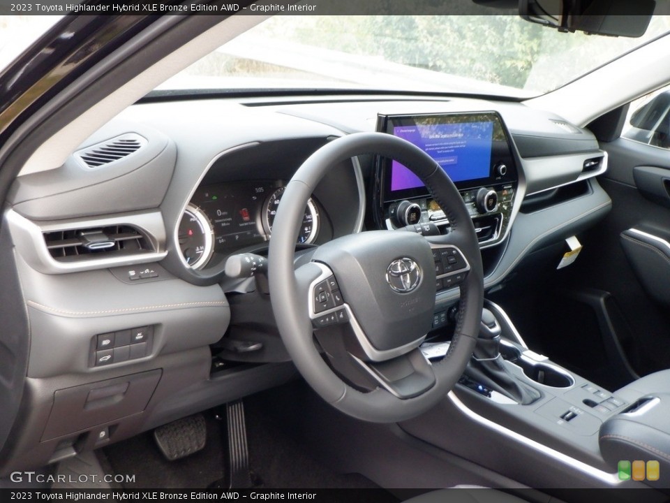 Graphite Interior Dashboard for the 2023 Toyota Highlander Hybrid XLE Bronze Edition AWD #146663999
