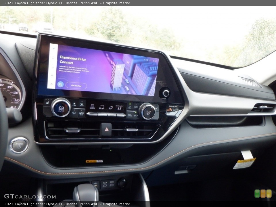 Graphite Interior Controls for the 2023 Toyota Highlander Hybrid XLE Bronze Edition AWD #146664020