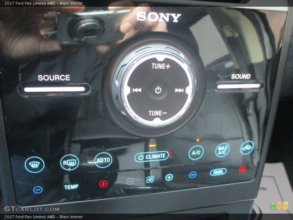 Black Interior Controls for the 2017 Ford Flex Limited AWD #146667008