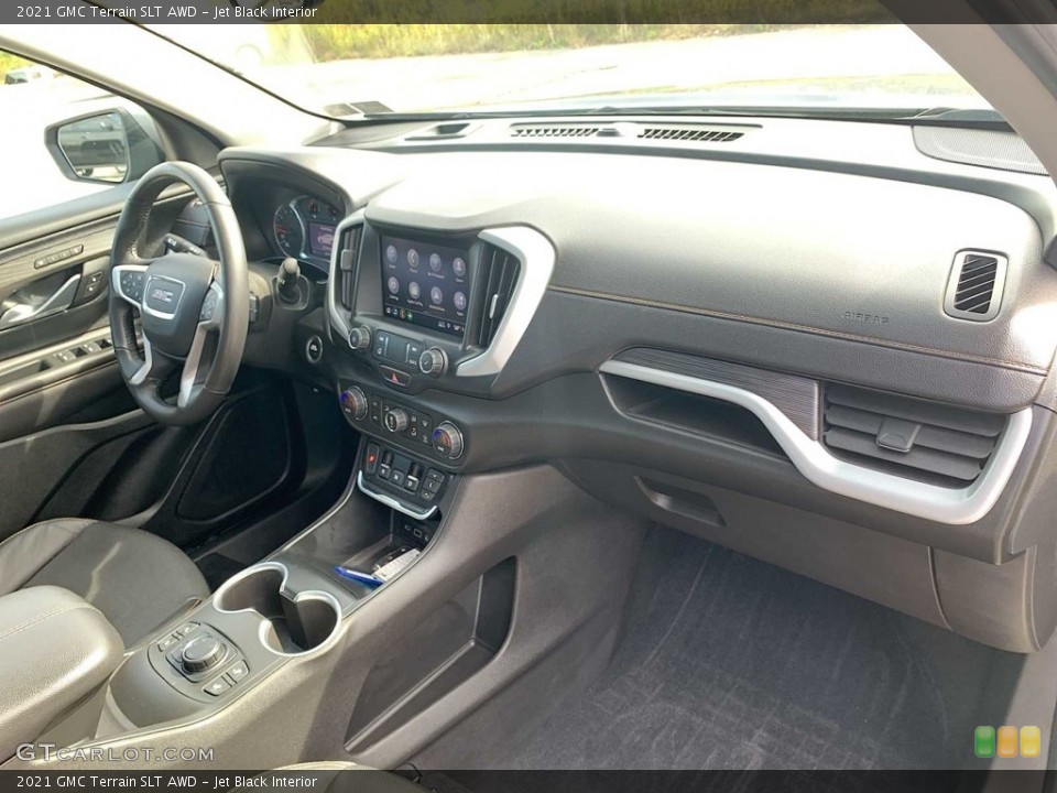 Jet Black Interior Dashboard for the 2021 GMC Terrain SLT AWD #146667146