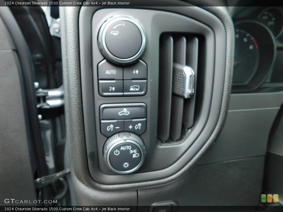 Jet Black Interior Controls for the 2024 Chevrolet Silverado 1500 Custom Crew Cab 4x4 #146669039