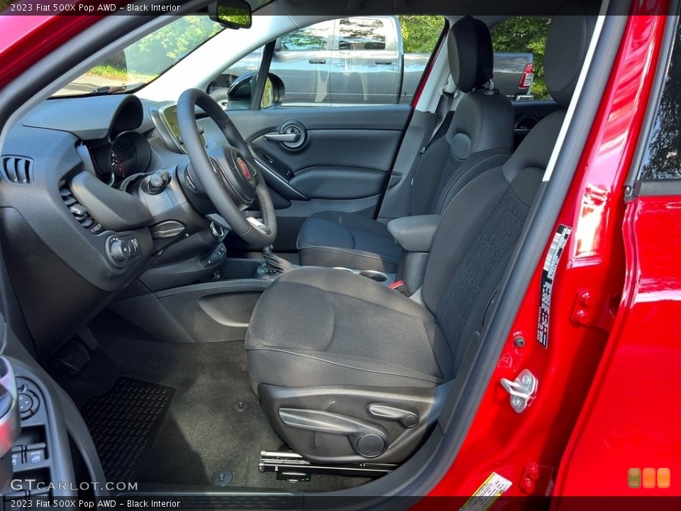Black Interior Photo for the 2023 Fiat 500X Pop AWD #146669993
