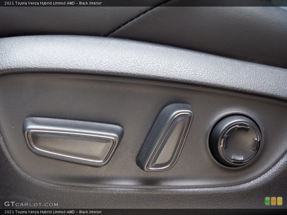 Black Interior Controls for the 2021 Toyota Venza Hybrid Limited AWD #146670947