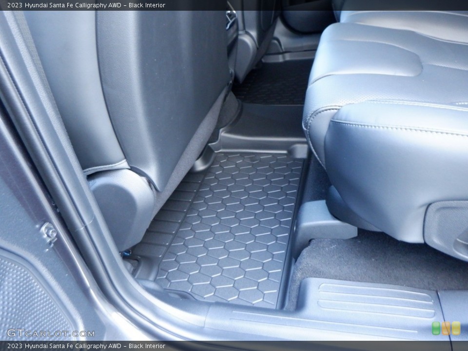 Black Interior Rear Seat for the 2023 Hyundai Santa Fe Calligraphy AWD #146673728