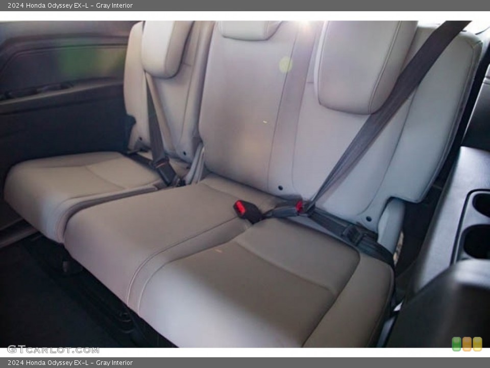 Gray Interior Rear Seat for the 2024 Honda Odyssey EX-L #146674004