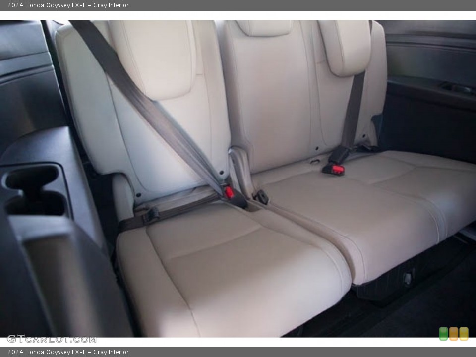Gray Interior Rear Seat for the 2024 Honda Odyssey EX-L #146674034