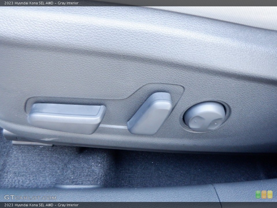 Gray Interior Controls for the 2023 Hyundai Kona SEL AWD #146675159
