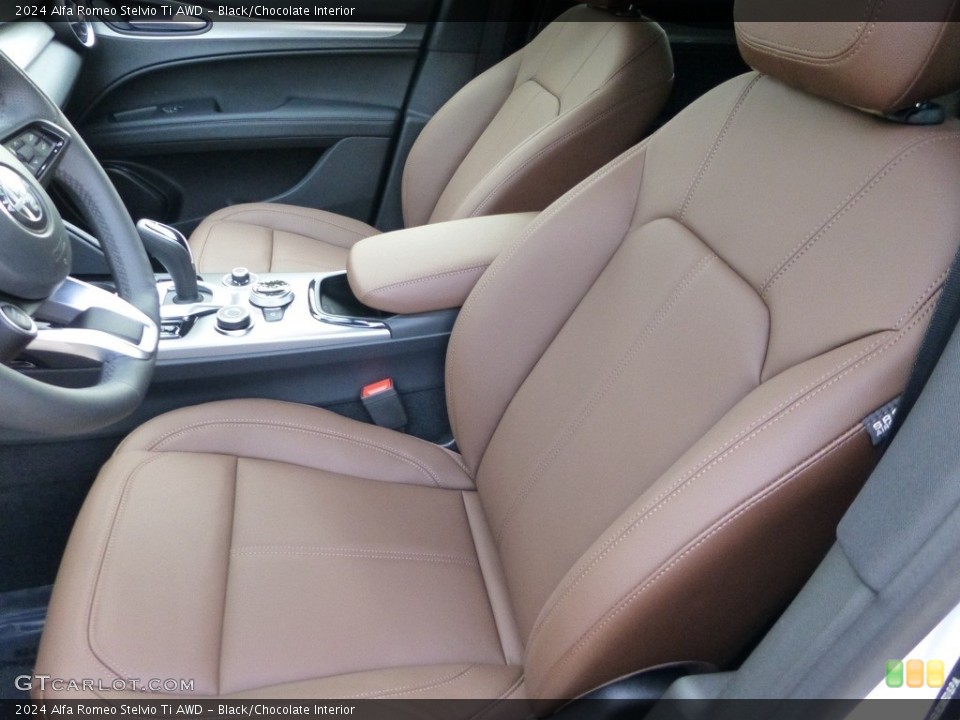 Black/Chocolate 2024 Alfa Romeo Stelvio Interiors