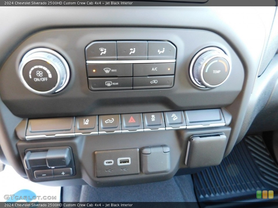 Jet Black Interior Controls for the 2024 Chevrolet Silverado 2500HD Custom Crew Cab 4x4 #146679030