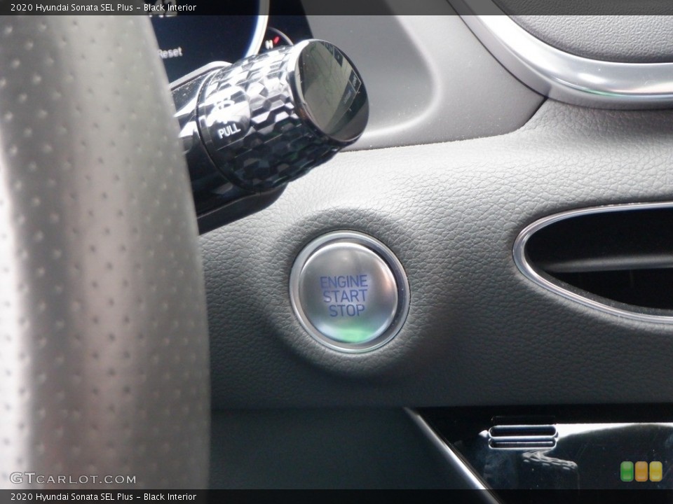 Black Interior Controls for the 2020 Hyundai Sonata SEL Plus #146683340