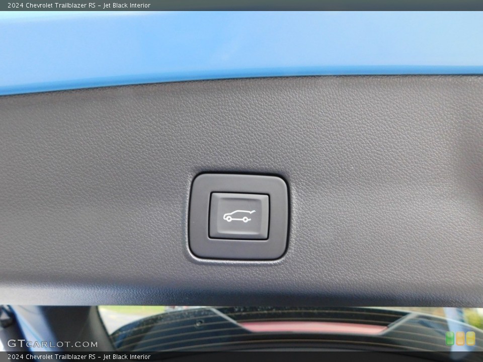 Jet Black Interior Controls for the 2024 Chevrolet Trailblazer RS #146684081
