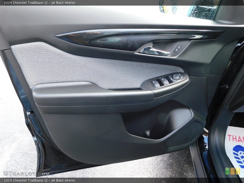 Jet Black Interior Door Panel for the 2024 Chevrolet TrailBlazer LS #146684354