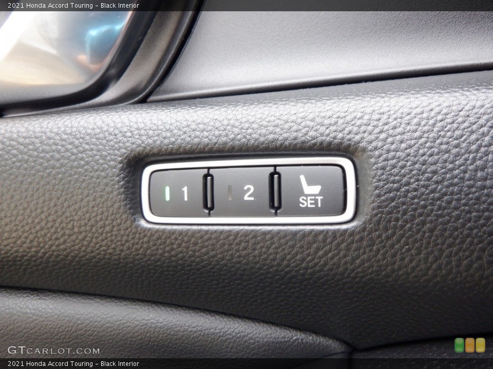 Black Interior Controls for the 2021 Honda Accord Touring #146685856