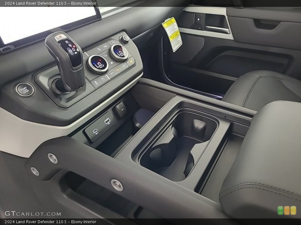 Ebony Interior Controls for the 2024 Land Rover Defender 110 S #146689332