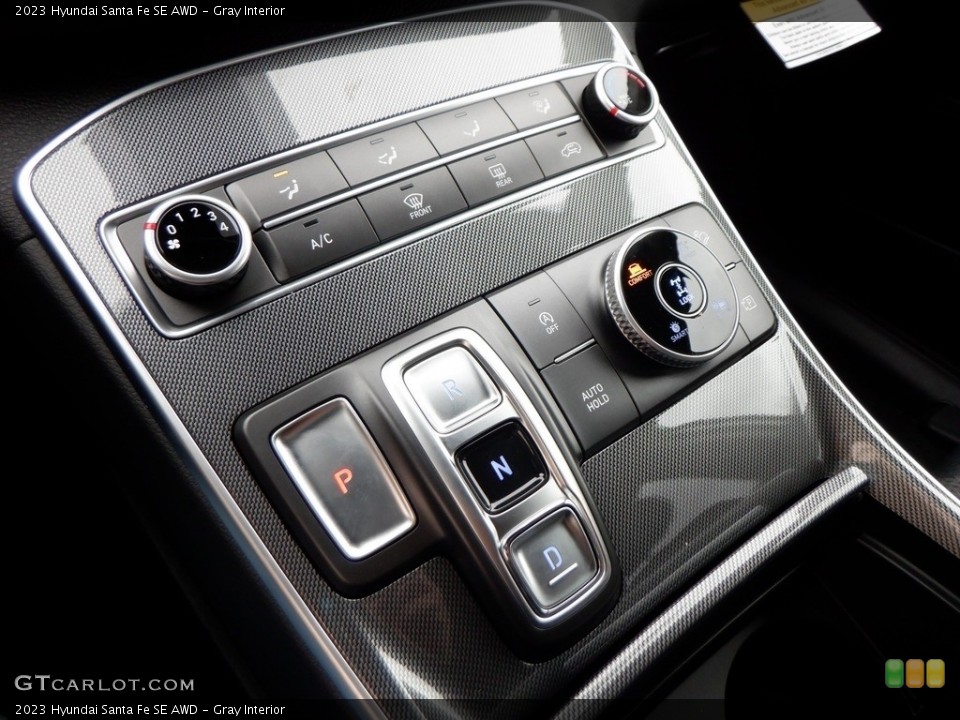 Gray Interior Controls for the 2023 Hyundai Santa Fe SE AWD #146691558