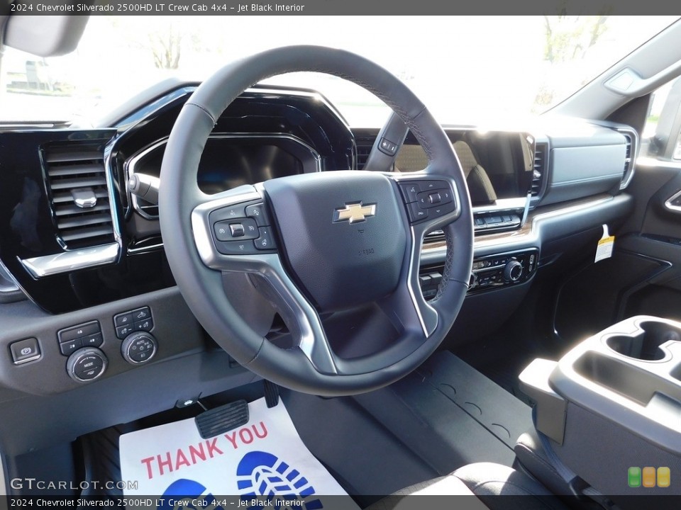 Jet Black Interior Dashboard for the 2024 Chevrolet Silverado 2500HD LT Crew Cab 4x4 #146710915