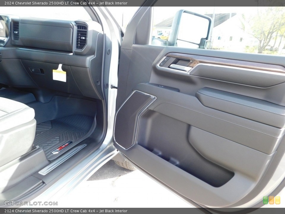 Jet Black Interior Door Panel for the 2024 Chevrolet Silverado 2500HD LT Crew Cab 4x4 #146711455