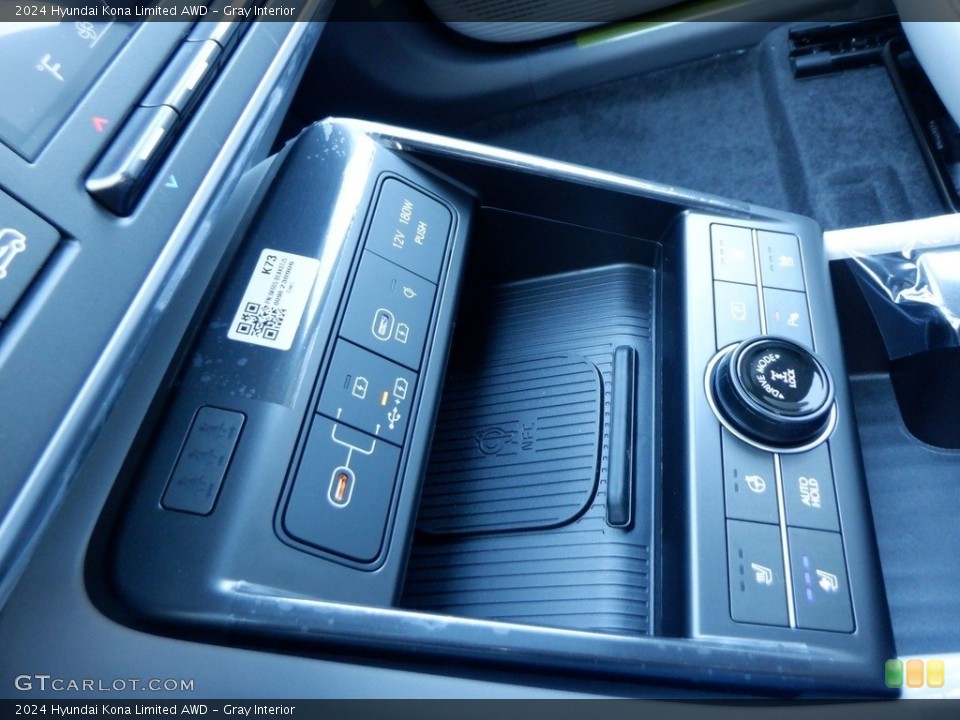 Gray Interior Controls for the 2024 Hyundai Kona Limited AWD #146715577