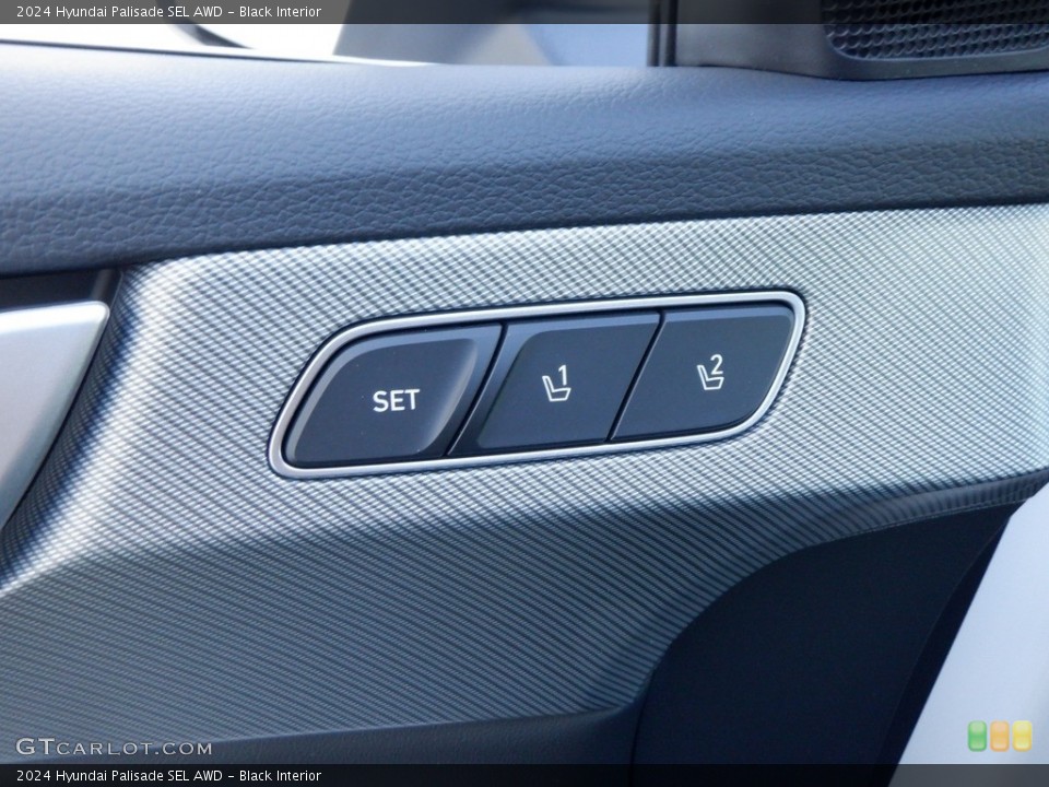 Black Interior Door Panel for the 2024 Hyundai Palisade SEL AWD #146715940