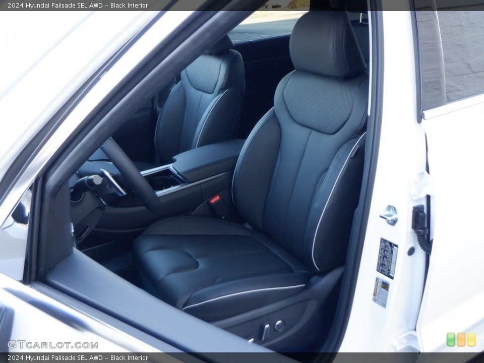 Black Interior Front Seat for the 2024 Hyundai Palisade SEL AWD #146715958