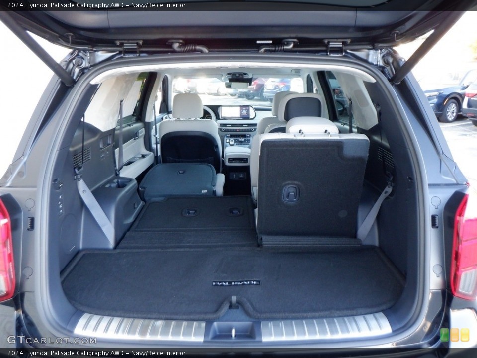 Navy/Beige Interior Trunk for the 2024 Hyundai Palisade Calligraphy AWD #146716569