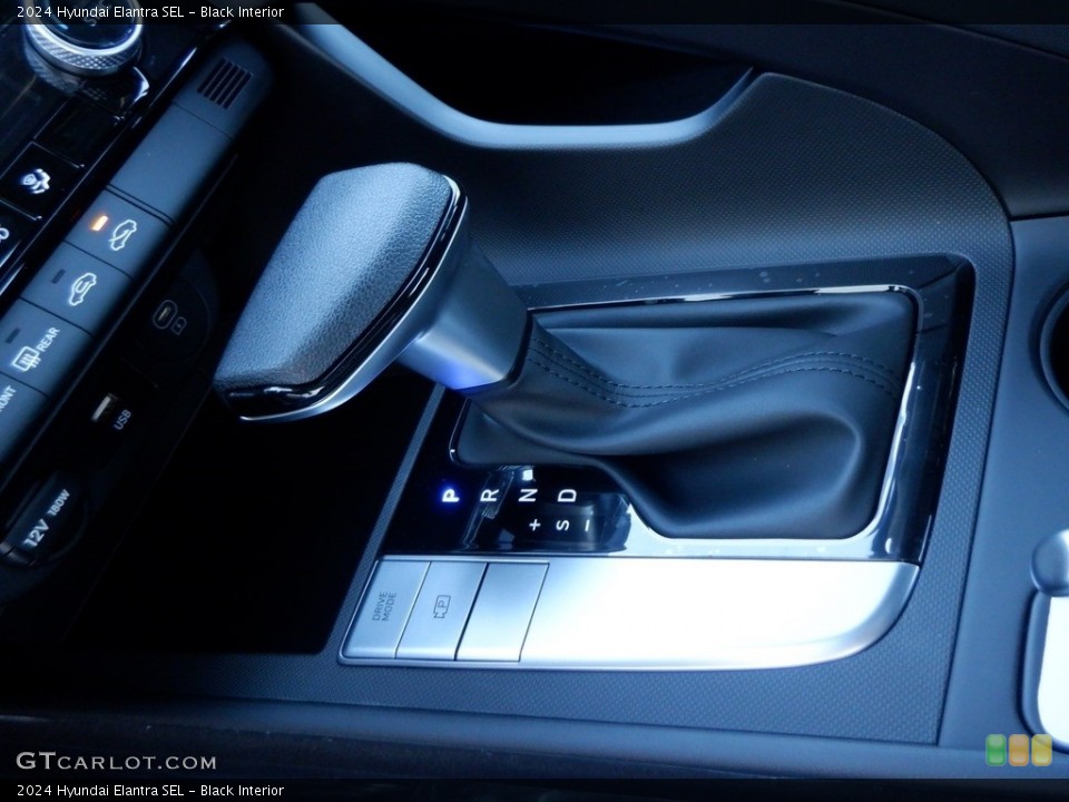 Black Interior Transmission for the 2024 Hyundai Elantra SEL #146717089