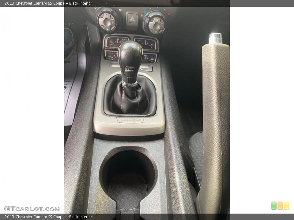Black Interior Controls for the 2013 Chevrolet Camaro SS Coupe #146718343