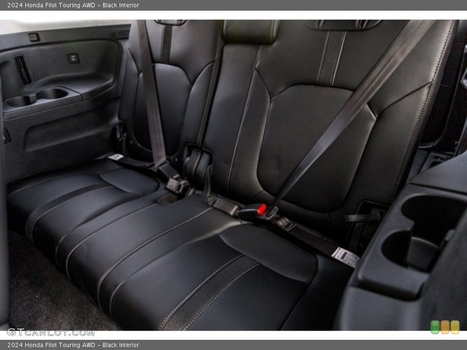 Black Interior Rear Seat for the 2024 Honda Pilot Touring AWD #146718409