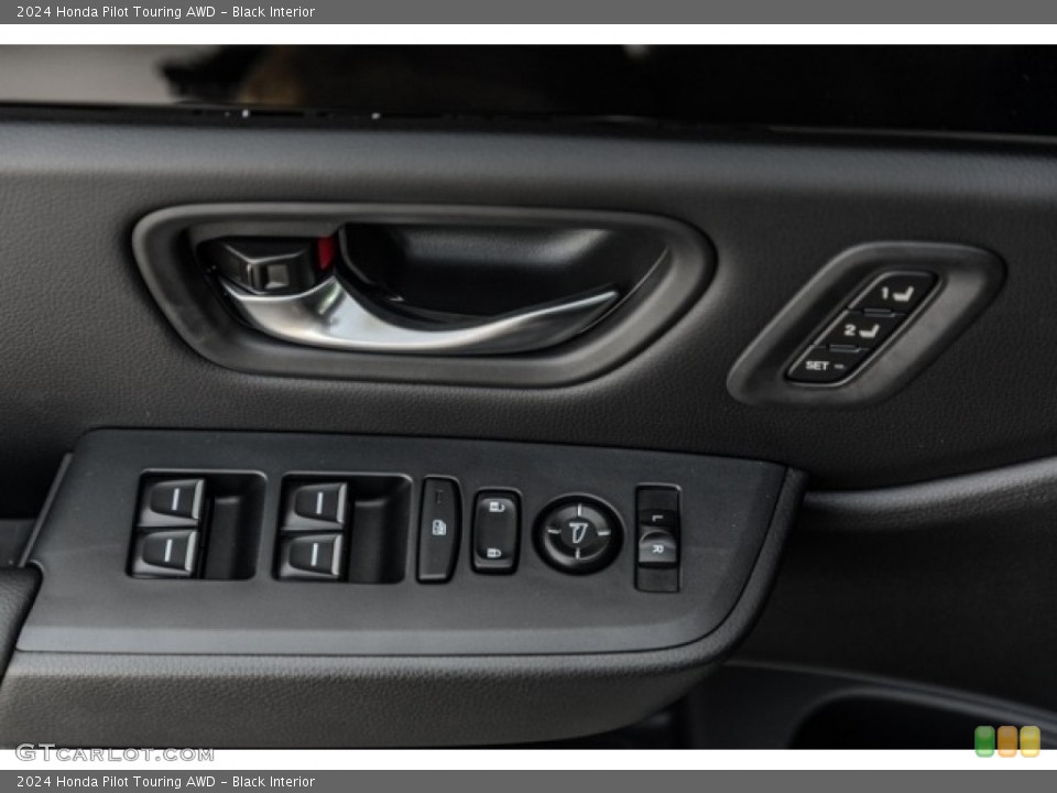 Black Interior Door Panel for the 2024 Honda Pilot Touring AWD #146718553
