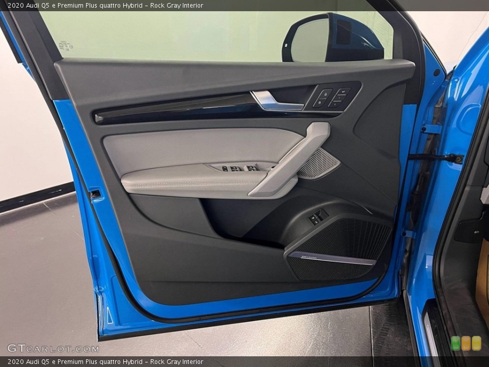 Rock Gray Interior Door Panel for the 2020 Audi Q5 e Premium Plus quattro Hybrid #146720418