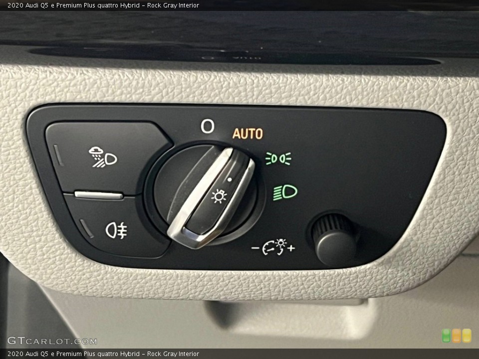 Rock Gray Interior Controls for the 2020 Audi Q5 e Premium Plus quattro Hybrid #146720630