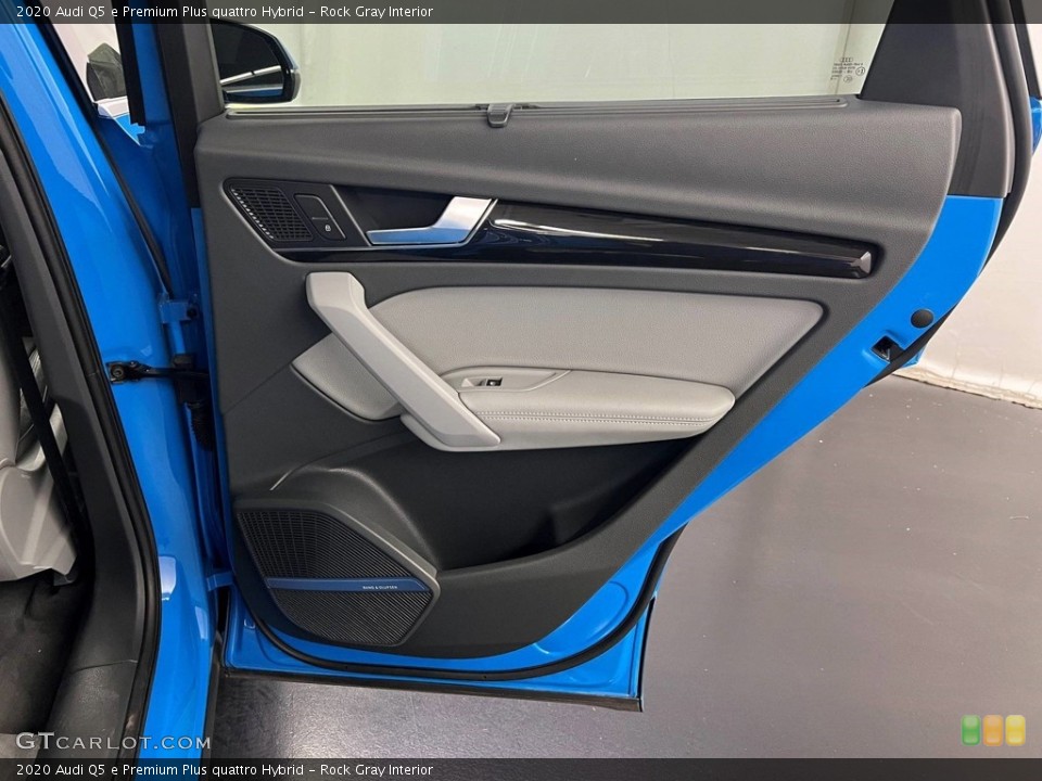Rock Gray Interior Door Panel for the 2020 Audi Q5 e Premium Plus quattro Hybrid #146720925