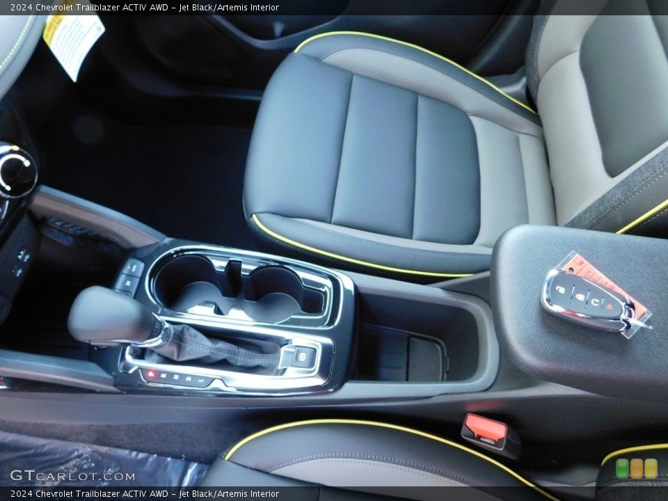 Jet Black/Artemis Interior Front Seat for the 2024 Chevrolet Trailblazer ACTIV AWD #146722044