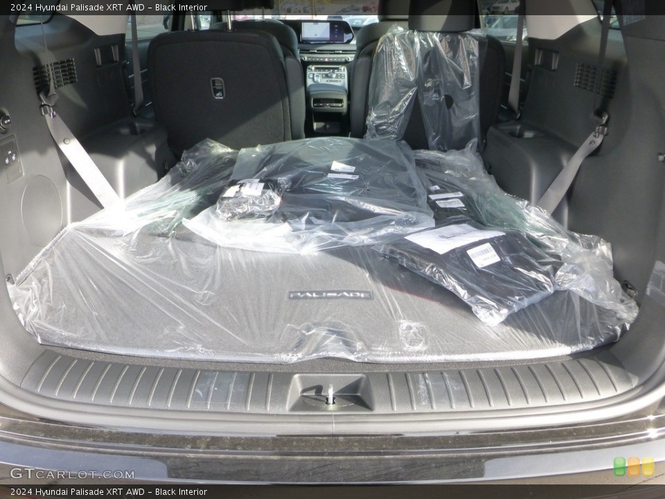 Black Interior Trunk for the 2024 Hyundai Palisade XRT AWD #146722401