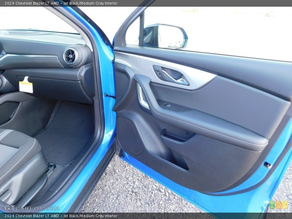 Jet Black/Medium Gray Interior Door Panel for the 2024 Chevrolet Blazer LT AWD #146723565