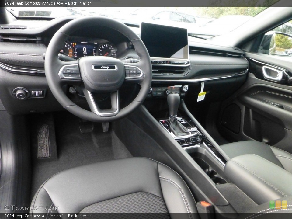 Black Interior Photo for the 2024 Jeep Compass Altitude 4x4 #146726567