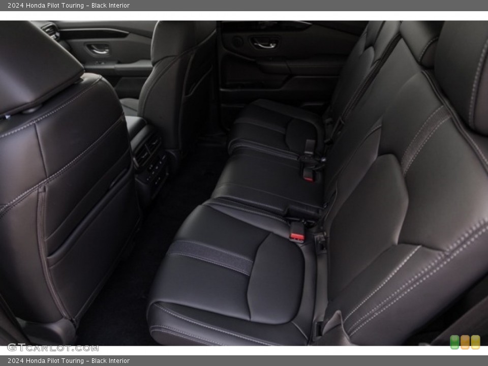 Black Interior Rear Seat for the 2024 Honda Pilot Touring #146727398