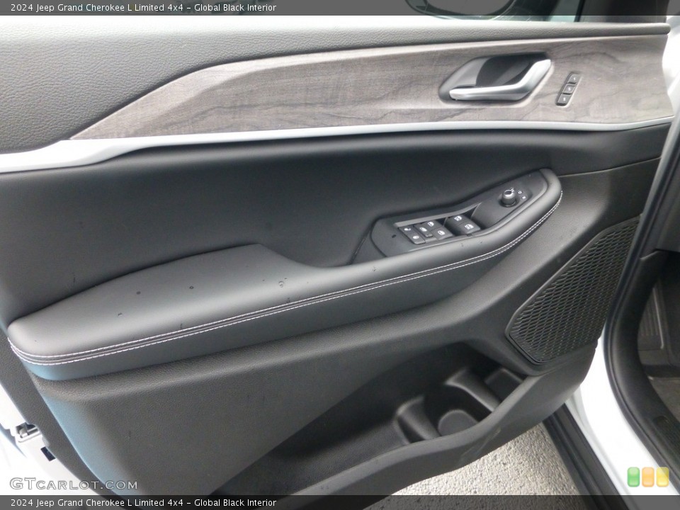 Global Black Interior Door Panel for the 2024 Jeep Grand Cherokee L Limited 4x4 #146727596