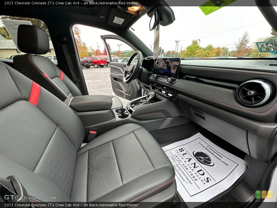 Jet Black/Adrenaline Red Interior Dashboard for the 2023 Chevrolet Colorado Z71 Crew Cab 4x4 #146730236