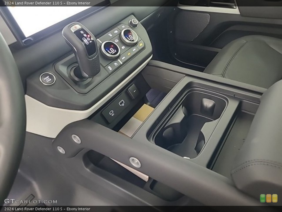 Ebony Interior Controls for the 2024 Land Rover Defender 110 S #146730563