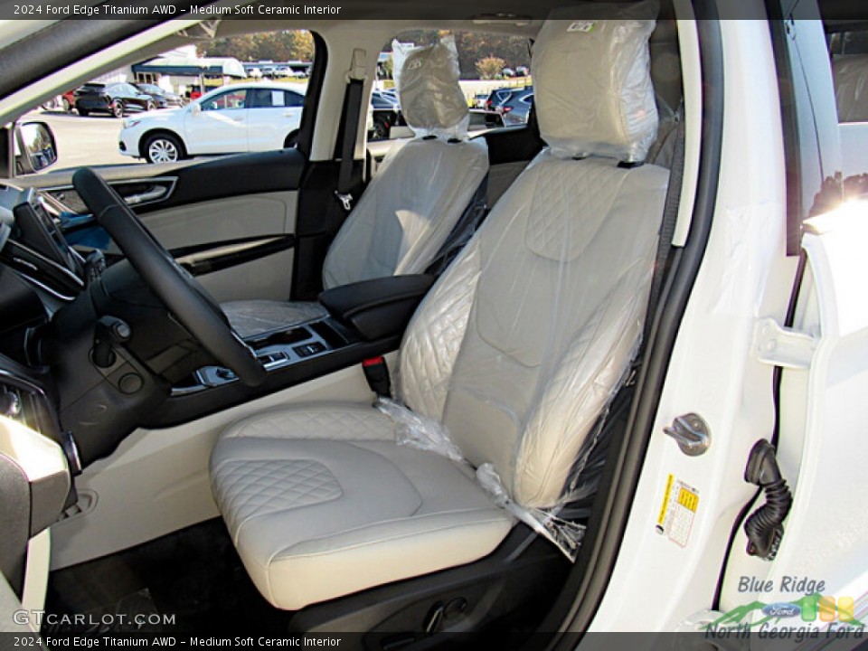 Medium Soft Ceramic Interior Photo for the 2024 Ford Edge Titanium AWD #146731975