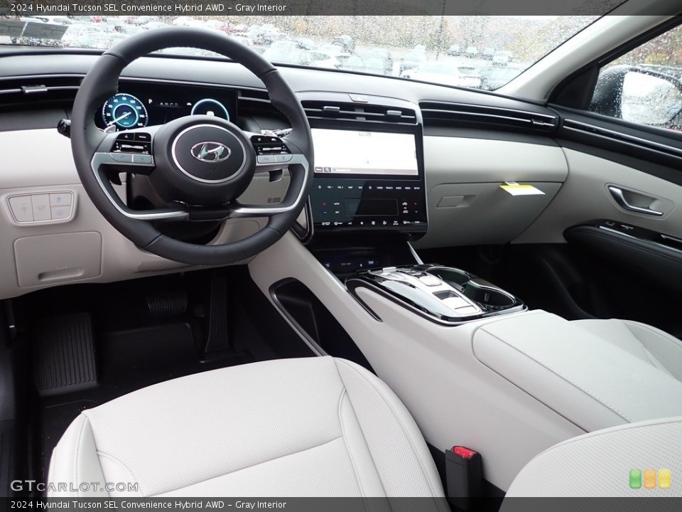 Gray Interior Photo for the 2024 Hyundai Tucson SEL Convenience Hybrid AWD #146733083