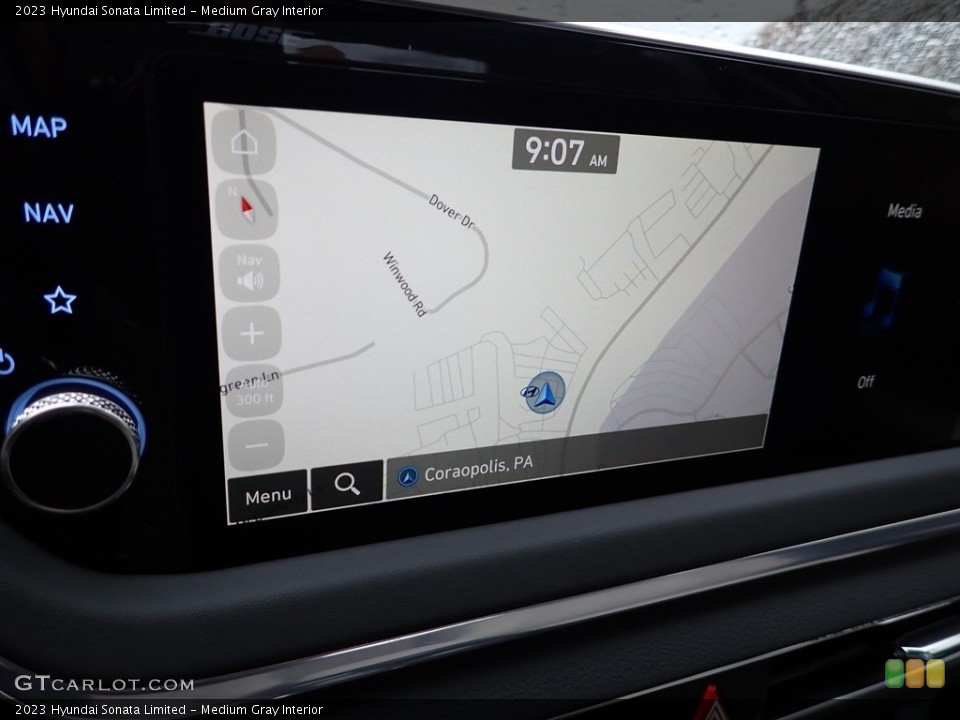 Medium Gray Interior Navigation for the 2023 Hyundai Sonata Limited #146733458
